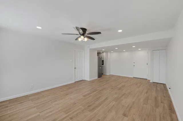 $125,000 | 7520 Hornwood Drive, Unit 704, Houston, TX 77036