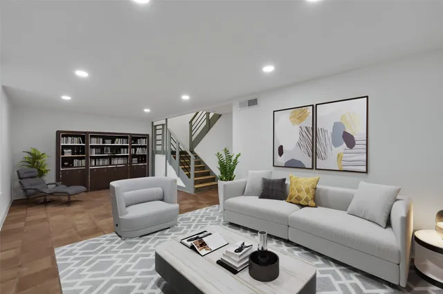 $1,850 | 10203 Beekman Pl Drive, Houston, TX 77043