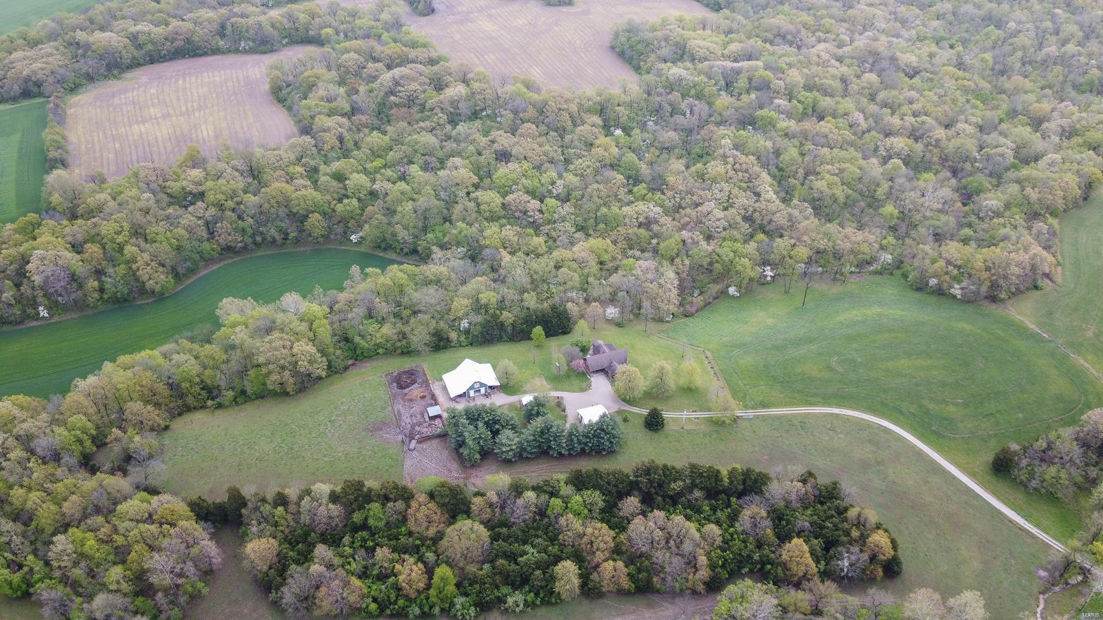 5220 Beare Grove Road Ellis Grove, IL 62241 - Photo 5 of 99