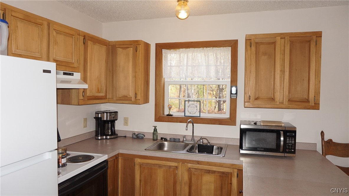 404 Old State Road Redfield, NY 13437 - Photo 15 of 43