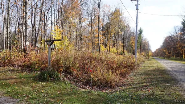 $189,900 | 404 Old State Road, Redfield, NY 13437