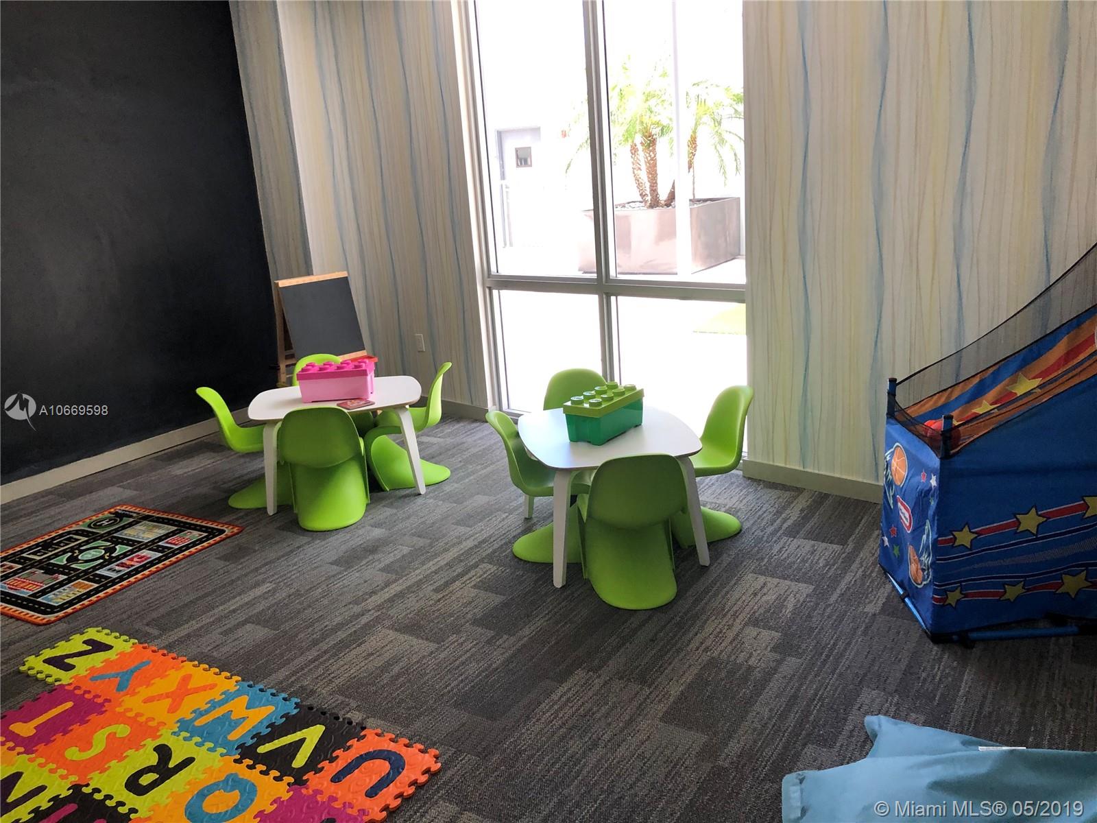 1010 Southwest 2nd Avenue, Unit 1007 Miami, FL 33130 - Photo 15 of 32