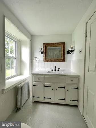 $3,500 | 3679 Pickertown Road, Unit FARMHOUSE, Chalfont, PA 18914