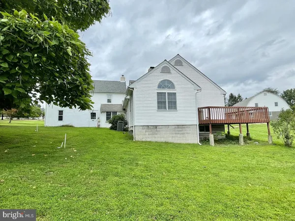 $3,500 | 3679 Pickertown Road, Unit FARMHOUSE, Chalfont, PA 18914