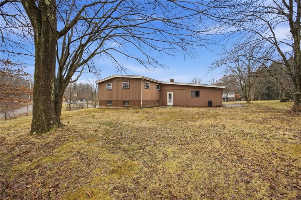 103 Lovi Road Baden, PA 15005 - Photo 29 of 30