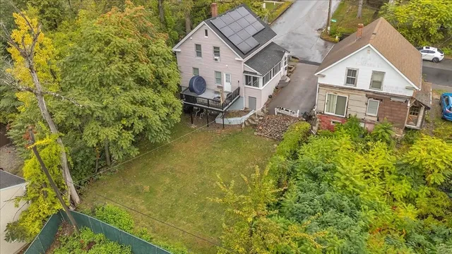 a view of a big yard with plants