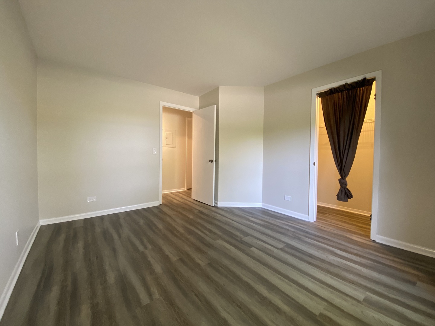1300 McDowell Road, Unit 102 Naperville, IL 60563 - Photo 10 of 12