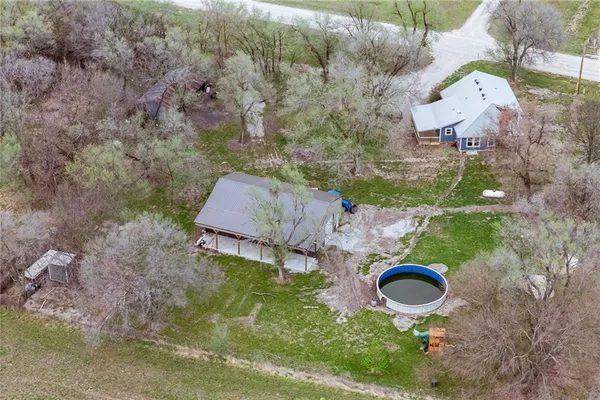 $535,000 | 15112 Northeast County Road 243, Adrian, MO 64720