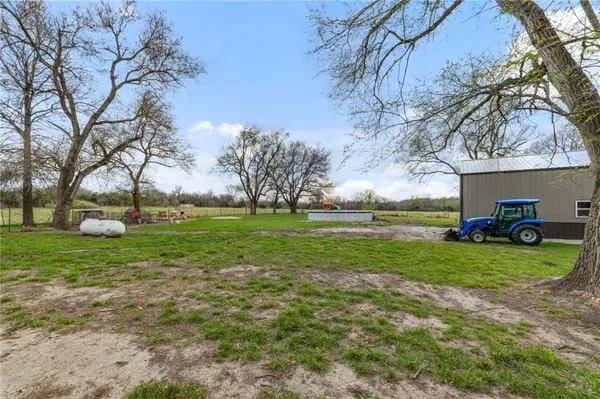 $535,000 | 15112 Northeast County Road 243, Adrian, MO 64720