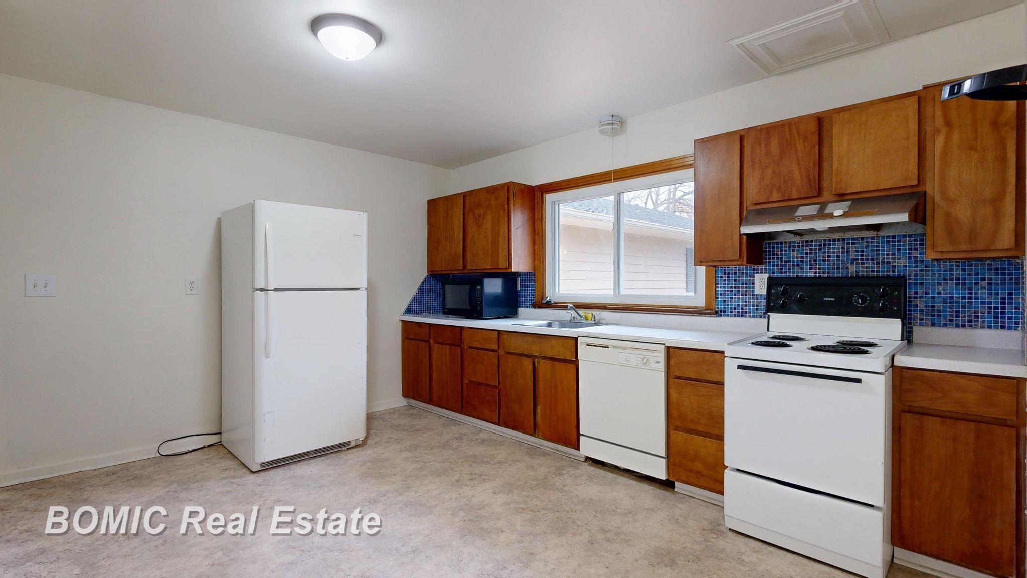 3700 North Saginaw Road Midland, MI 48640 - Photo 17 of 25