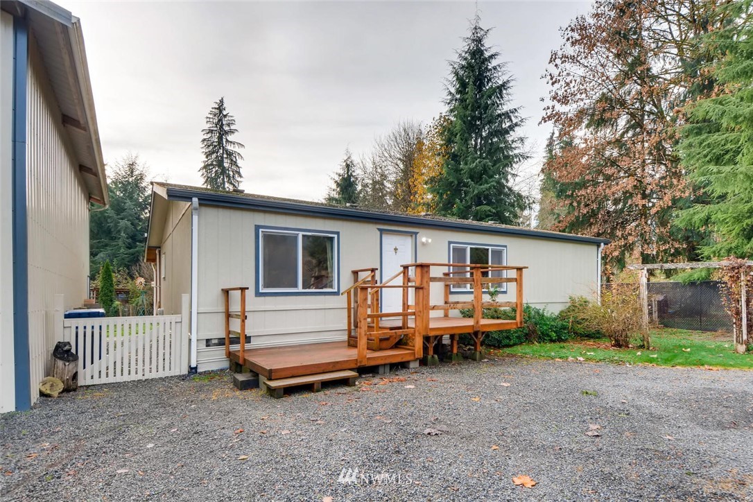 22308 North Forest Loop Road Granite Falls, WA 98252 - Photo 3 of 25 Gallery Image 3
