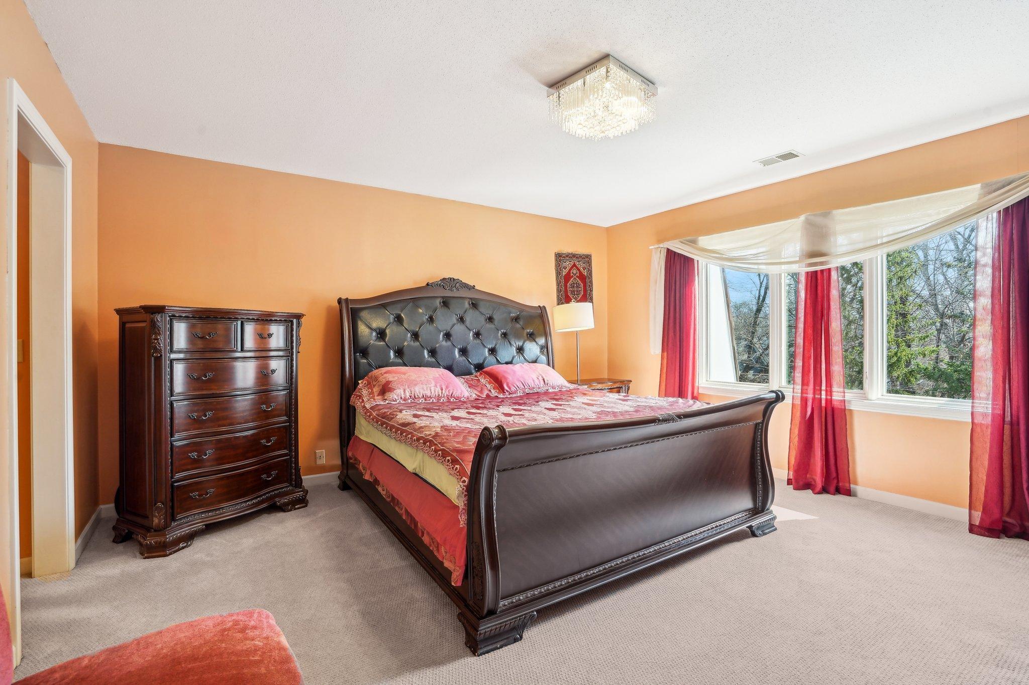 8621 Basswood Road, Unit 32 Eden Prairie, MN 55344 - Photo 18 of 28