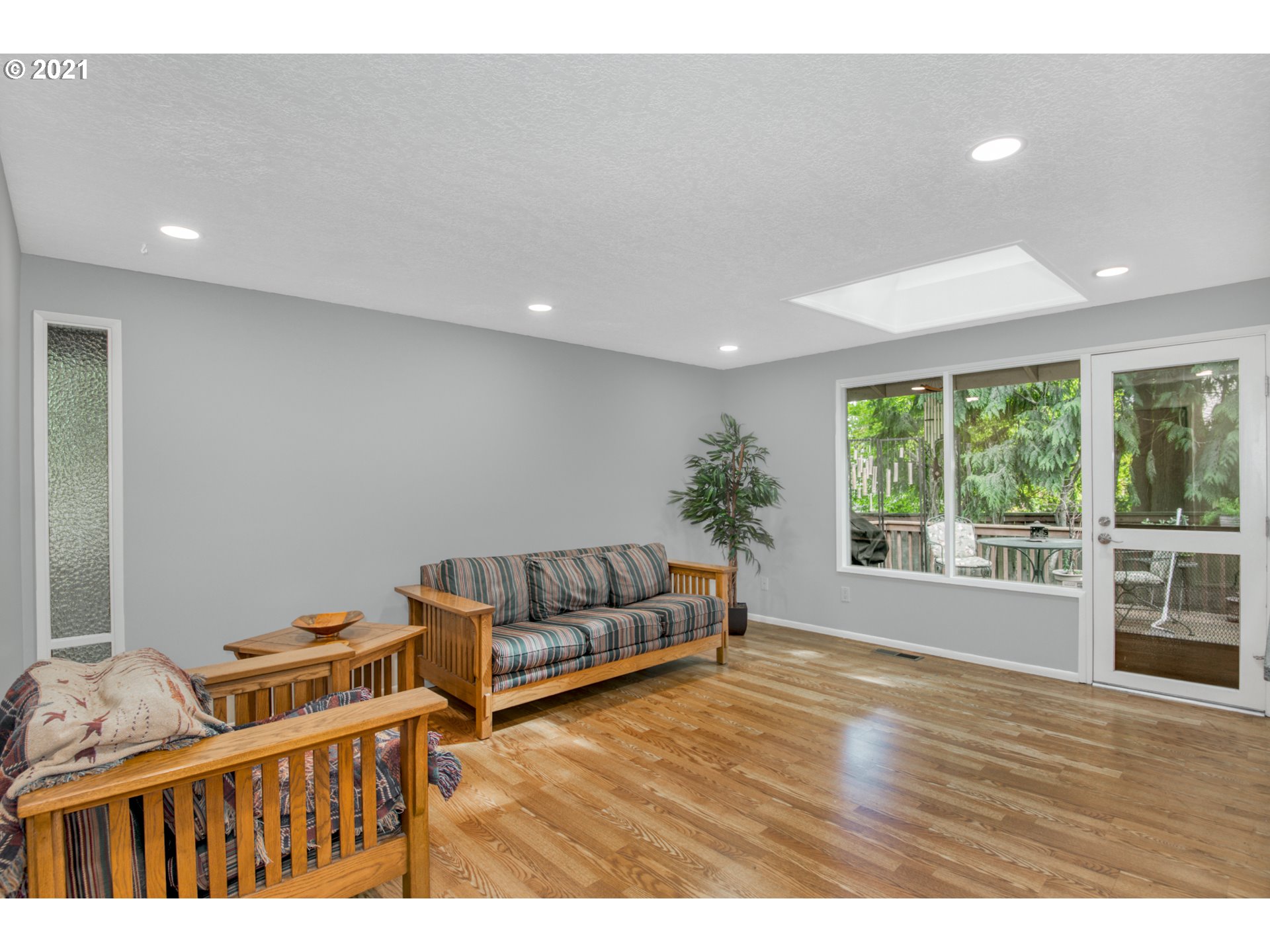 6065 Southwest Glenbrook Road Beaverton, OR 97007 - Photo 15 of 30 Gallery Image 15