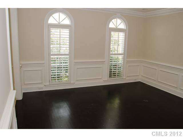 1607 Rutledge Avenue Charlotte, NC 28211 - Photo 5 of 16 Gallery Image 5