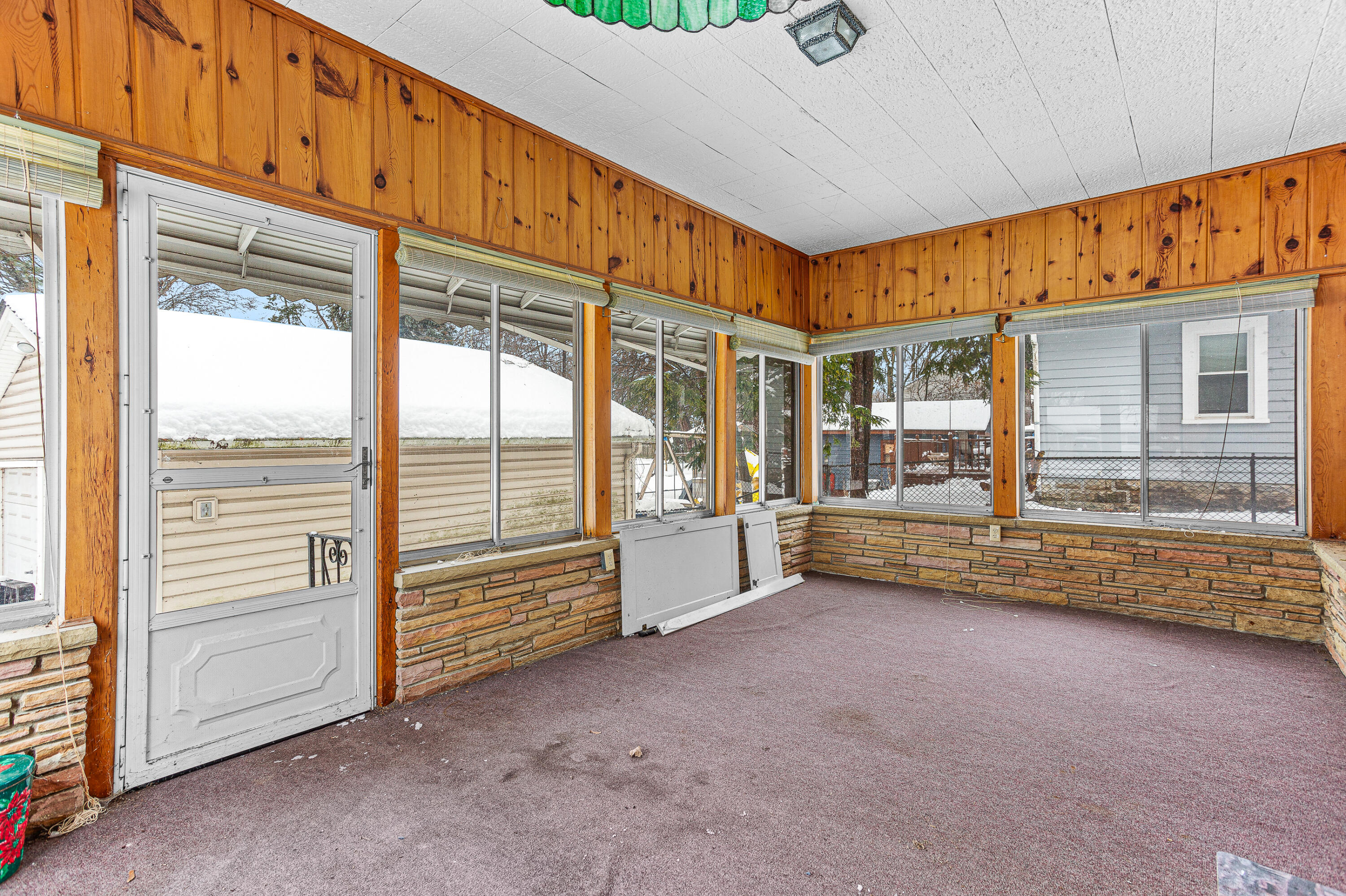 3303 Lexington Road Waterford, MI 48328 - Photo 30 of 46 IMG_0701