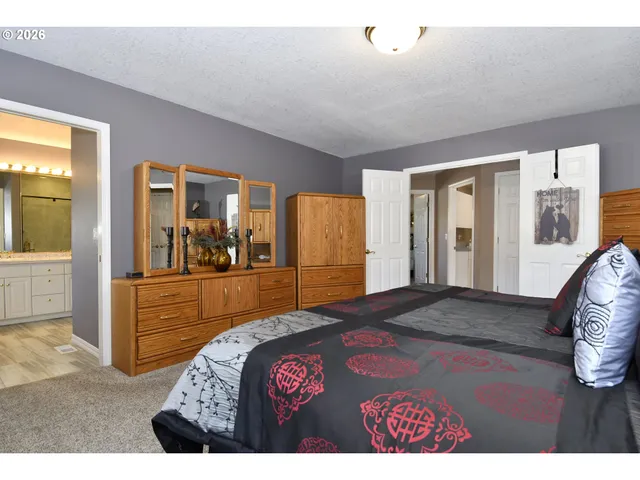 $725,000 | 2581 Southeast Morlan Way, Gresham, OR 97080