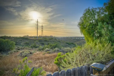 $1,075,000 | 1008 Red Oak Place, Chula Vista, CA 91910