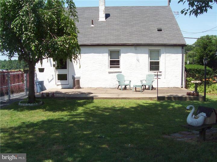 833 South Cedar Road Rockledge, PA 19046 - Photo 20 of 24 Back Yard