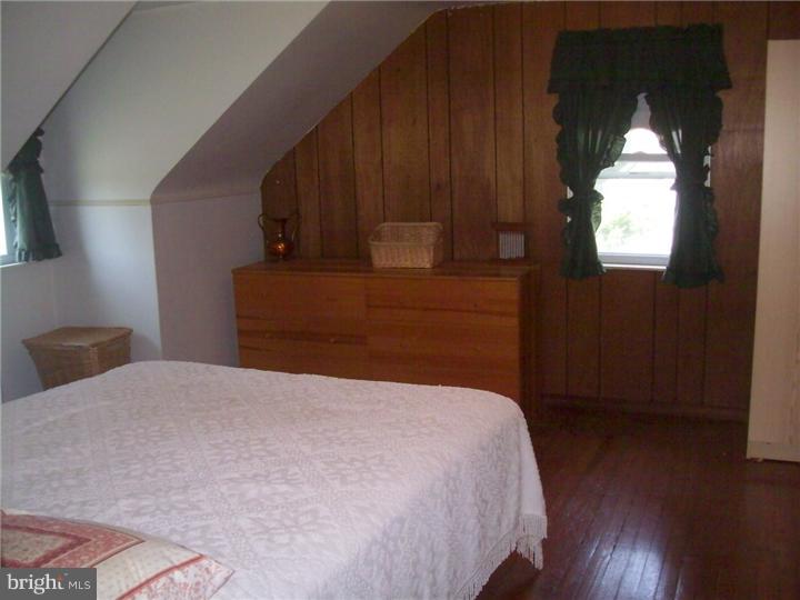 833 South Cedar Road Rockledge, PA 19046 - Photo 8 of 24 Bedroom 2