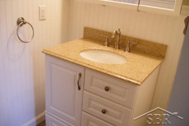 3775 Mack Road Saginaw, MI 48601 - Photo 12 of 14 20034064-11.JPG