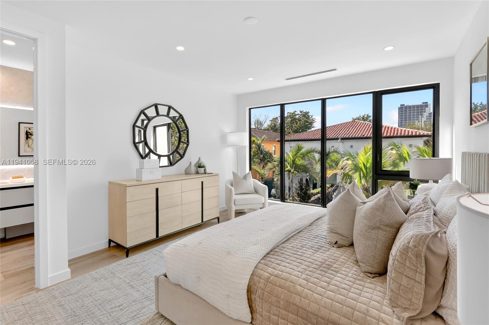 3084 Indiana Street Miami, FL 33133 - Photo 11 of 28