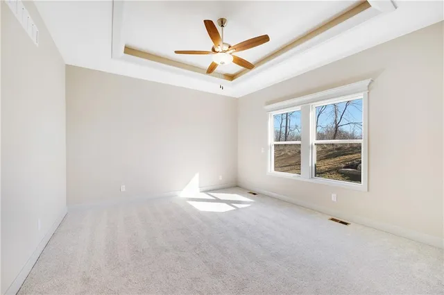 $471,820 | 9341 North Belton Avenue, Kansas City, MO 64154