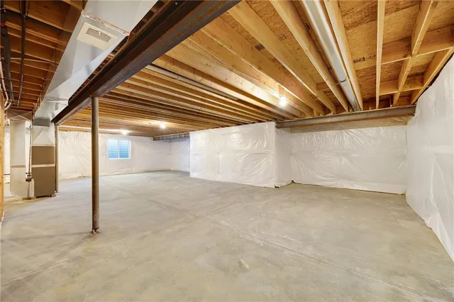 $471,820 | 9341 North Belton Avenue, Kansas City, MO 64154