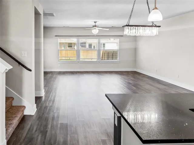 $2,550 | 551 Tanda Lane, Hutto, TX 78634