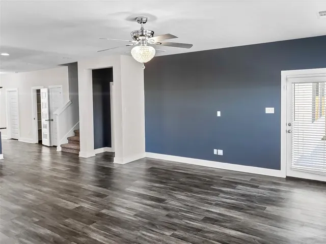 $2,550 | 551 Tanda Lane, Hutto, TX 78634