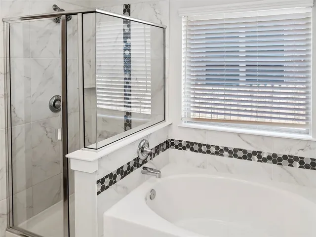 $2,550 | 551 Tanda Lane, Hutto, TX 78634