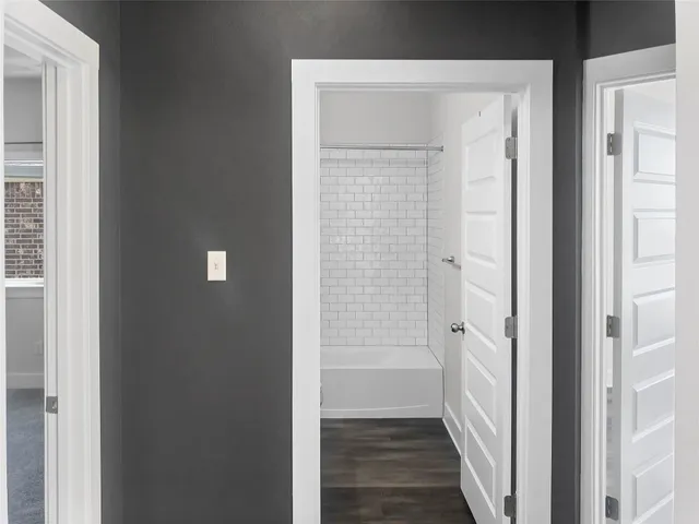 $2,550 | 551 Tanda Lane, Hutto, TX 78634