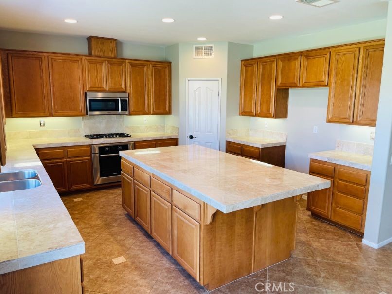 29720 Rossiter Road Murrieta, CA 92563 - Photo 21 of 64