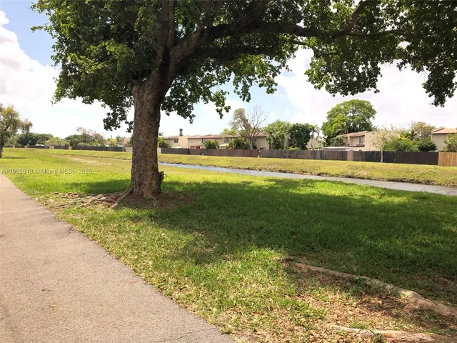 $750,000 | 11274 Southwest 64th Lane, Miami, FL 33173