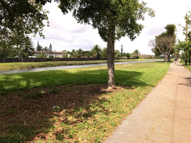 $750,000 | 11274 Southwest 64th Lane, Miami, FL 33173