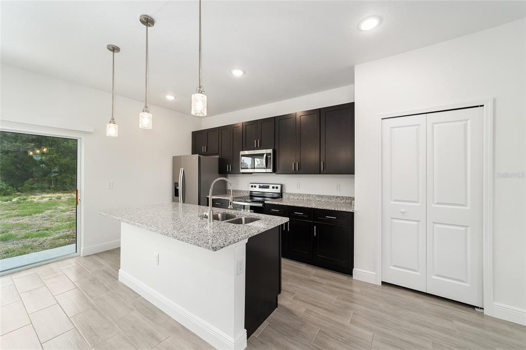 4130 Southwest 130th Loop Ocala, FL 34473 - Photo 2 of 9