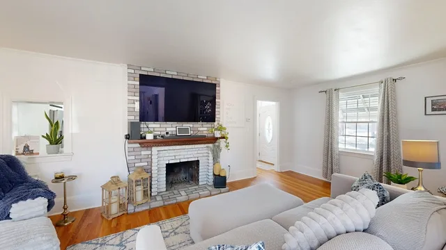 $439,999 | 2800 Acushnet Avenue, New Bedford, MA 02745