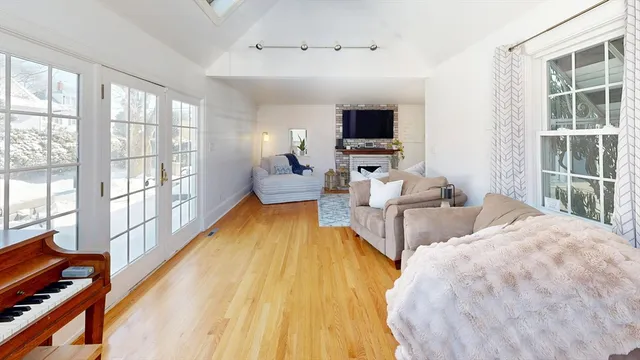 $439,999 | 2800 Acushnet Avenue, New Bedford, MA 02745