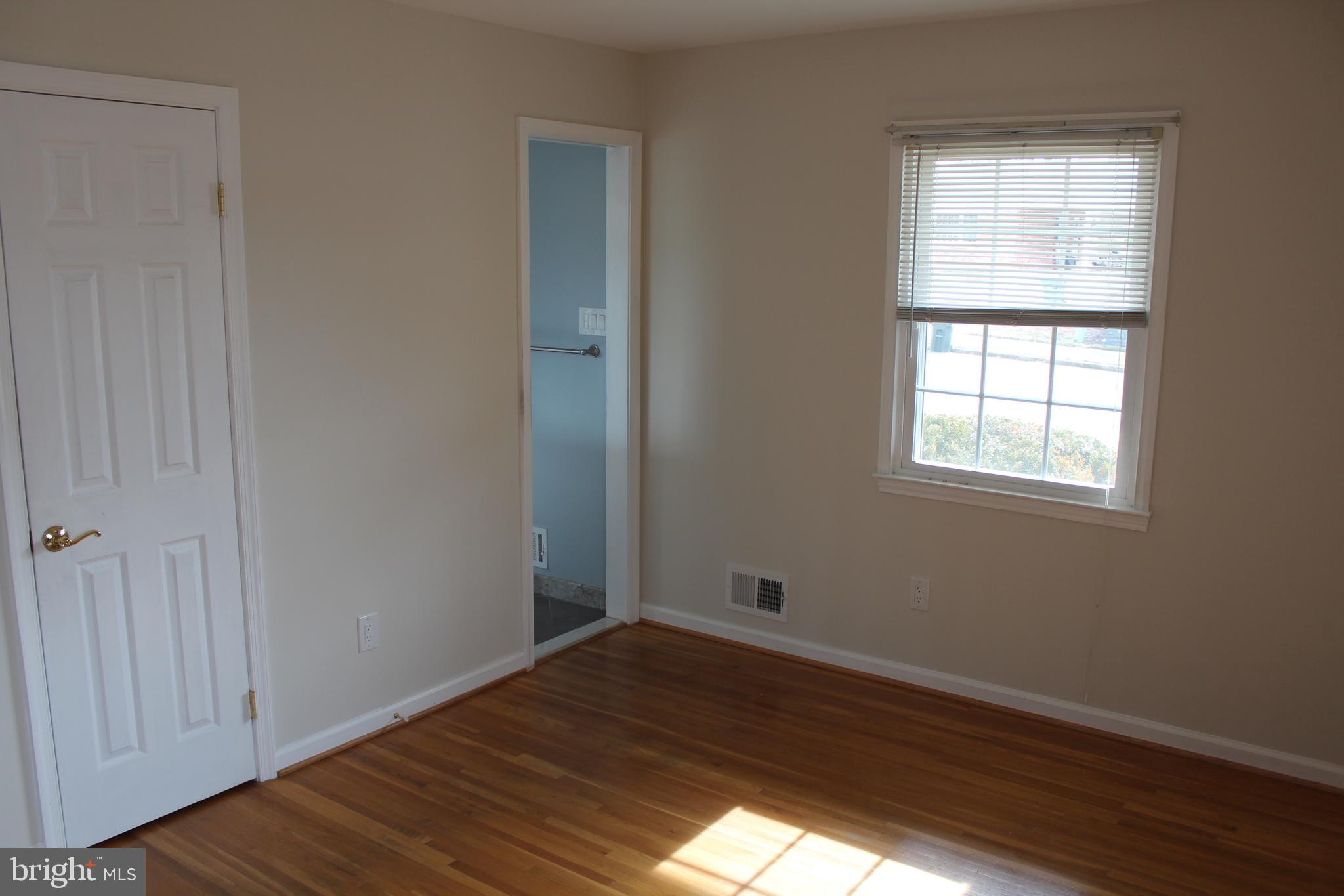 8218 Dabney Avenue Springfield, VA 22152 - Photo 14 of 33 MBR - towards MBA