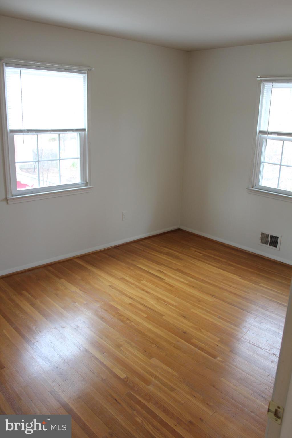 8218 Dabney Avenue Springfield, VA 22152 - Photo 17 of 33 BR#2 - hardwood floors