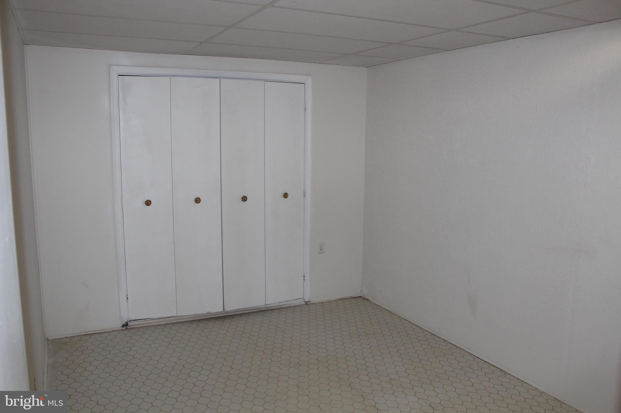 8218 Dabney Avenue Springfield, VA 22152 - Photo 23 of 33 Lower level Den/Study/Craft room