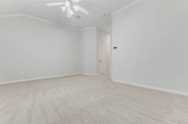 $3,000 | 30 Waugh Drive, Unit A, Houston, TX 77007