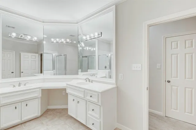 $3,000 | 30 Waugh Drive, Unit A, Houston, TX 77007