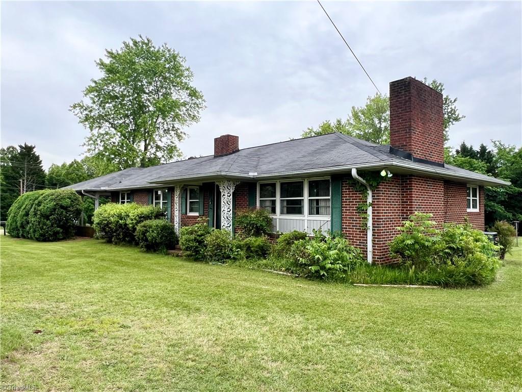 3684 Oak Ridge Road Summerfield, NC 27358 - Photo 2 of 42 Gallery Image 2