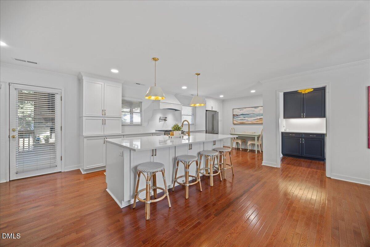 1205 Indian Trail Drive Raleigh, NC 27609 - Photo 11 of 40 12-2A1A9520