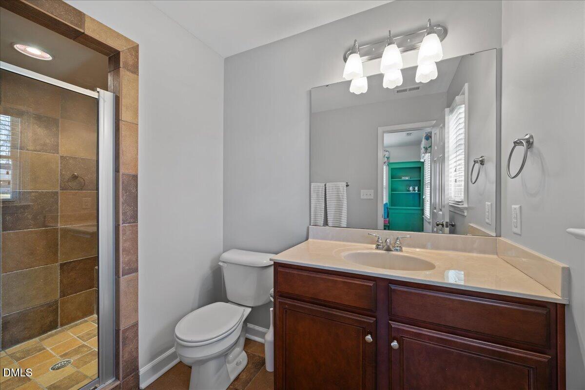 1205 Indian Trail Drive Raleigh, NC 27609 - Photo 20 of 40 21-2A1A9550