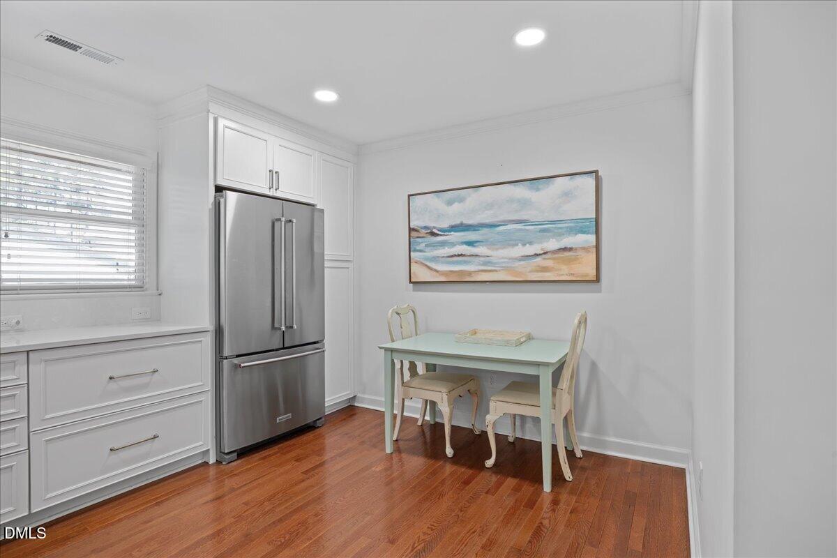 1205 Indian Trail Drive Raleigh, NC 27609 - Photo 21 of 40 22-2A1A9556
