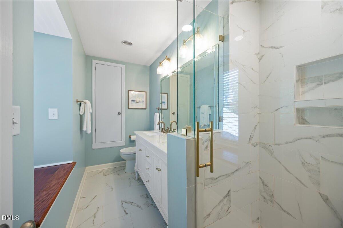 1205 Indian Trail Drive Raleigh, NC 27609 - Photo 25 of 40 26-2A1A9568