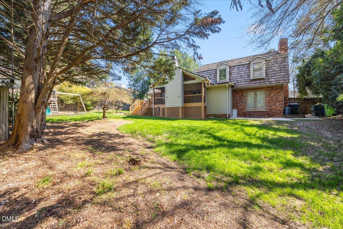 1205 Indian Trail Drive Raleigh, NC 27609 - Photo 35 of 40 36-2A1A9598