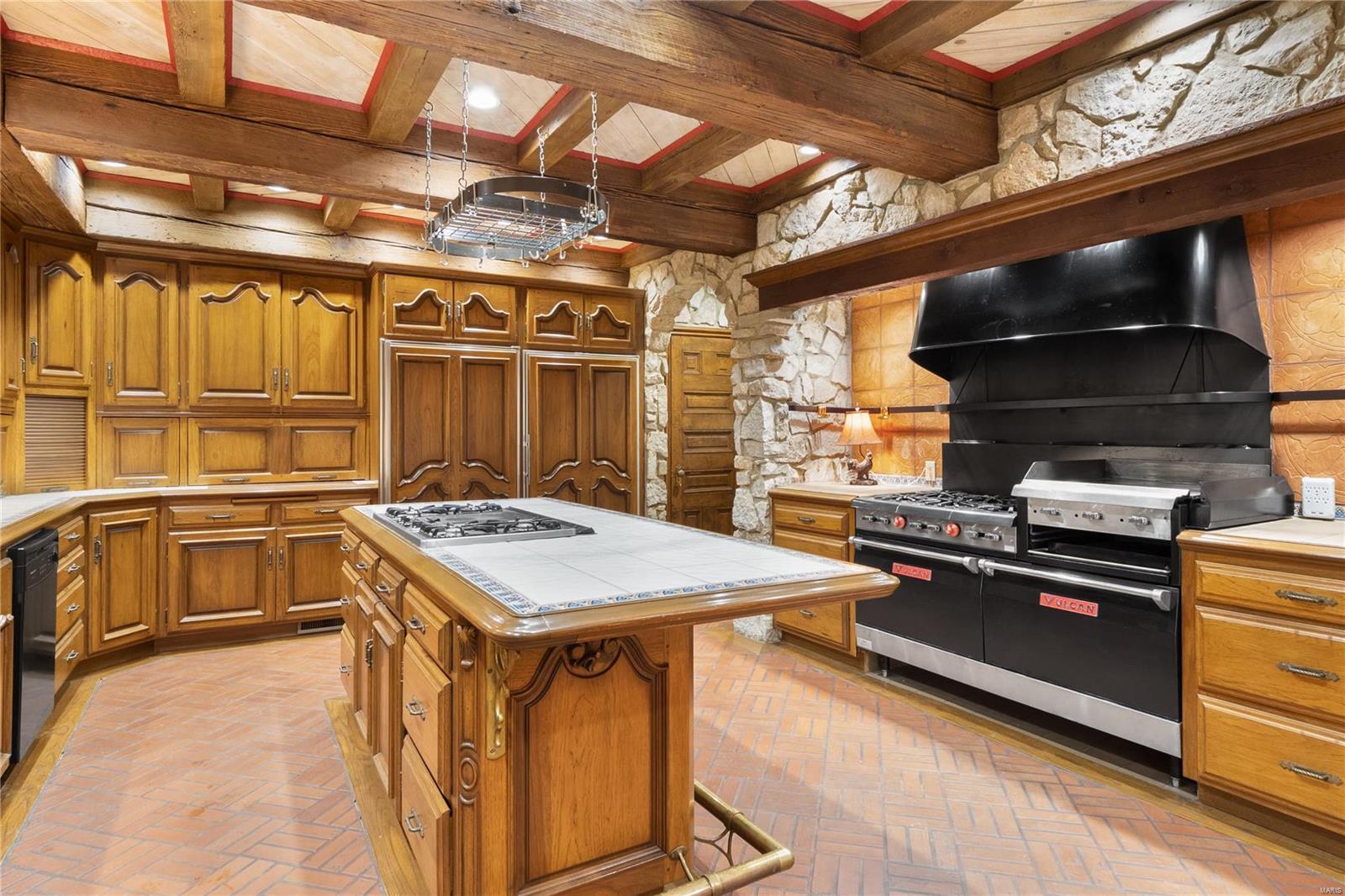 1605 Hawthorn Road Salem, IL 62881 - Photo 4 of 62 Gallery Image 4