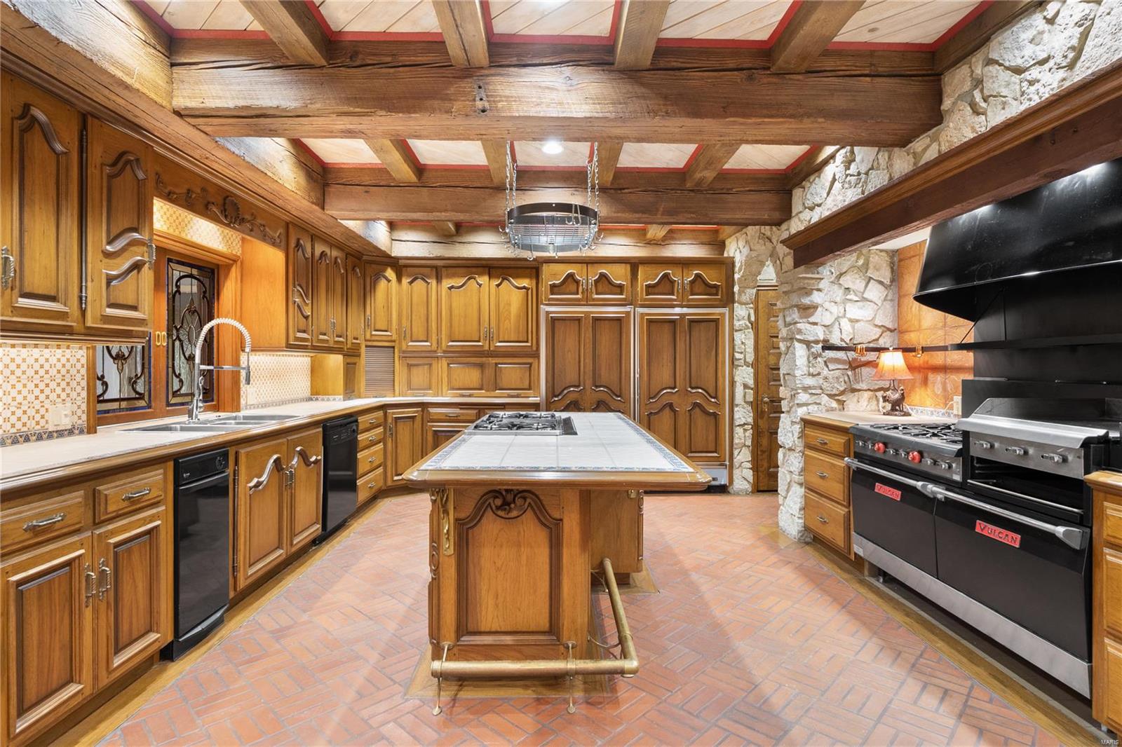 1605 Hawthorn Road Salem, IL 62881 - Photo 5 of 62 Gallery Image 5
